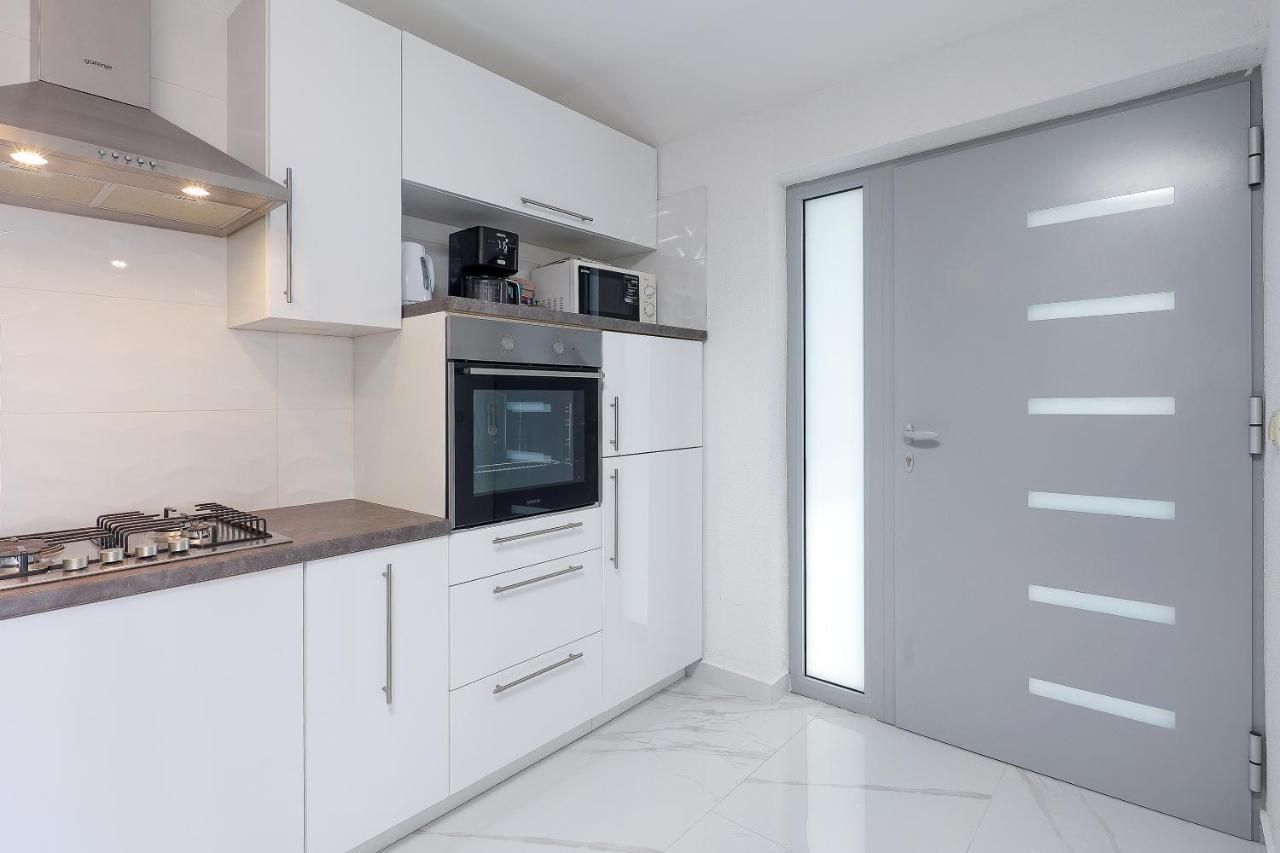 Apartments Alen ツリクヴェニツァ エクステリア 写真
