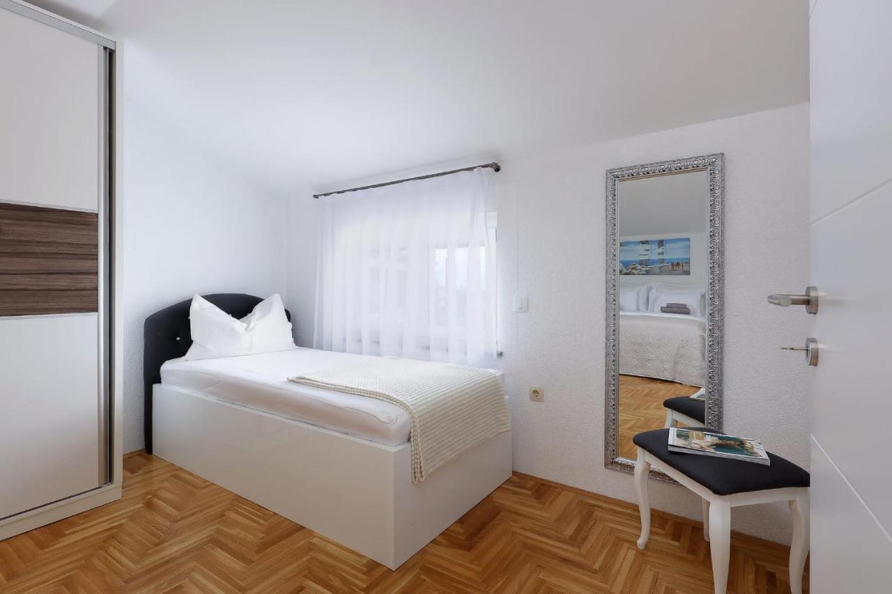 Apartments Alen ツリクヴェニツァ エクステリア 写真